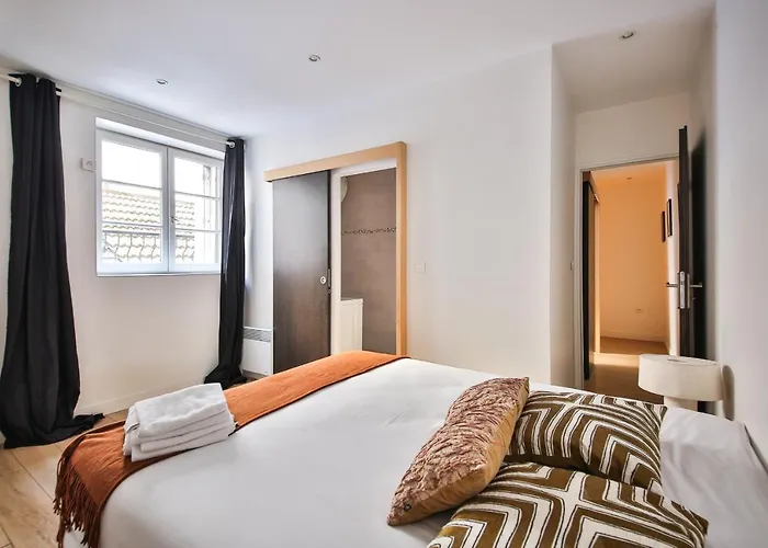 02#duplex 2bedrooms#sevres Lecourbe#necker Lägenhet Paris